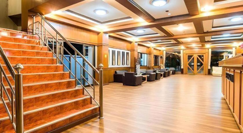 B2 Chiang Rai Night Bazaar Boutique & Budget Hotel Exterior foto